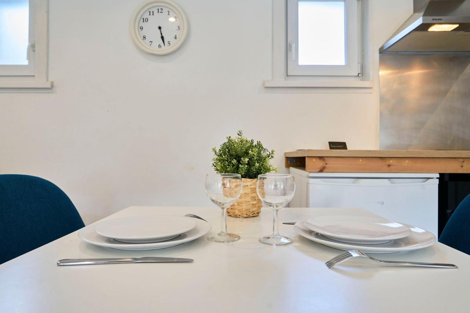 Lille Hypercentre Gares - Small Suite ภายนอก รูปภาพ