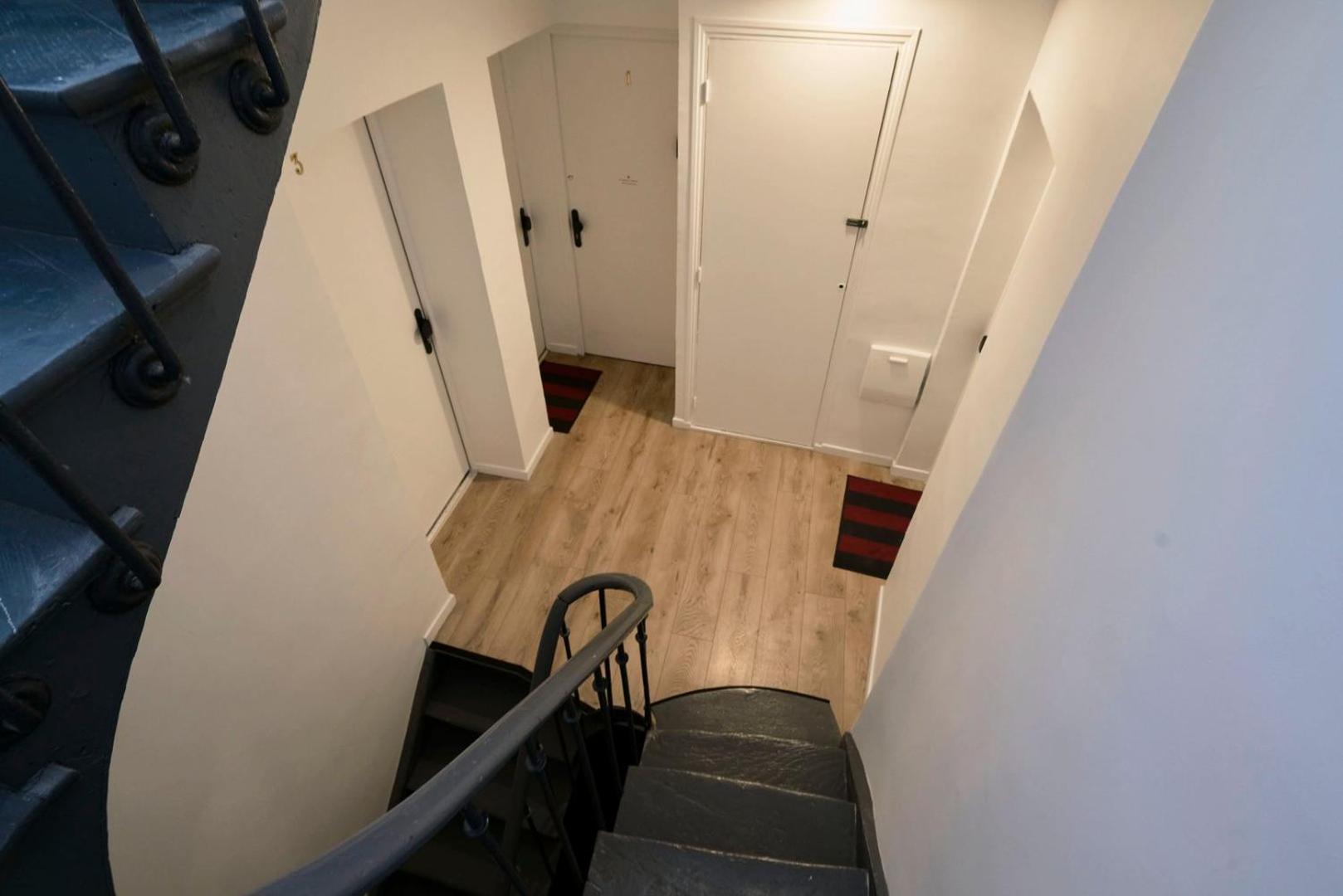 Lille Hypercentre Gares - Small Suite ภายนอก รูปภาพ